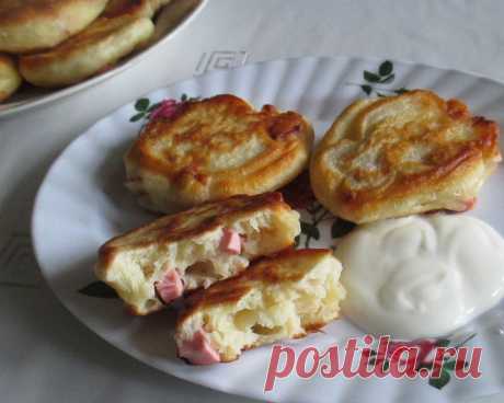 Оладьи с колбасой