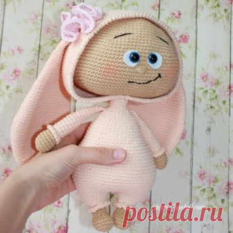 Бонни в костюме Зайки