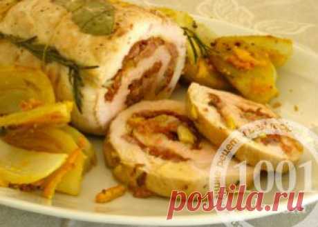 Рулет из курицы с курагой и орехами - Рулет