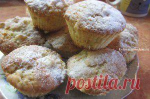 КЕКСЫ С ЯБЛОКАМИ | КУЛИНАРНЫЙ ЭДЕМ У СЕБЯ ДОМА
Предлагаю вам еще один способ приготовления кексов, где в тесто добавляем небольшие кусочки яблок. Кексы получаются просто замечательные, очень легкие и воздушные, а яблоки пропекаются и становятся мягкими и нежными. Вкусно и ароматно. Такие кексы с яблоками очень нравятся детям, да и взрослые оценят их по достоинству.