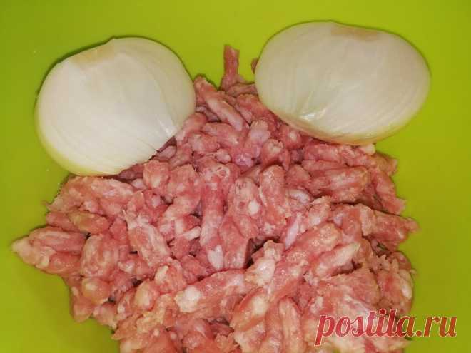 Готовлю самые вкусные котлетки, так как в фарш добавляю не батон, а черный хлеб