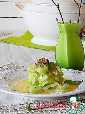 Салат из маринованного сельдерея - кулинарный рецепт