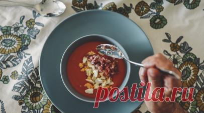 Биолог Лялина рассказала о пользе холодных супов. Исполняющий обязанности декана факультета естественных наук Государственного университета просвещения Ирина Лялина рассказала, что холодные супы полезны для здоровья. Читать далее