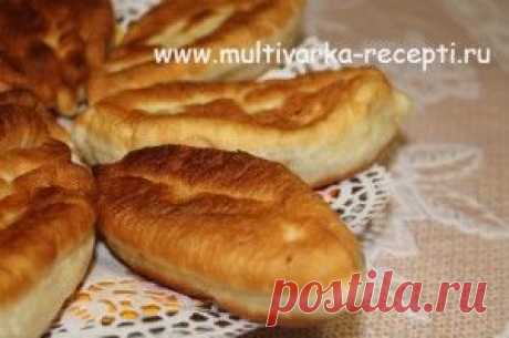 Жареные пирожки с творогом и ливерной колбасой