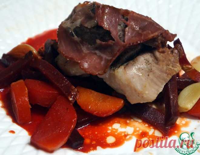 Свинина в фольге со свеклой и морковью – кулинарный рецепт