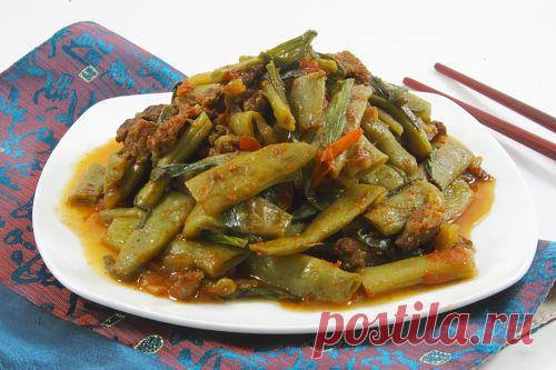 Зеленая стручковая фасоль с мясом