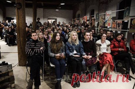 Места в Москве, где учат бесплатно Москва