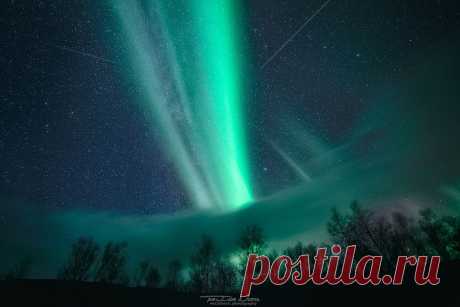 Полярное сияние над Норвегией в захватывающих фотографиях