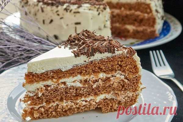 Мокрый торт со сметанным кремом
Наслаждайтесь ароматным чаем с вкусным тортом!