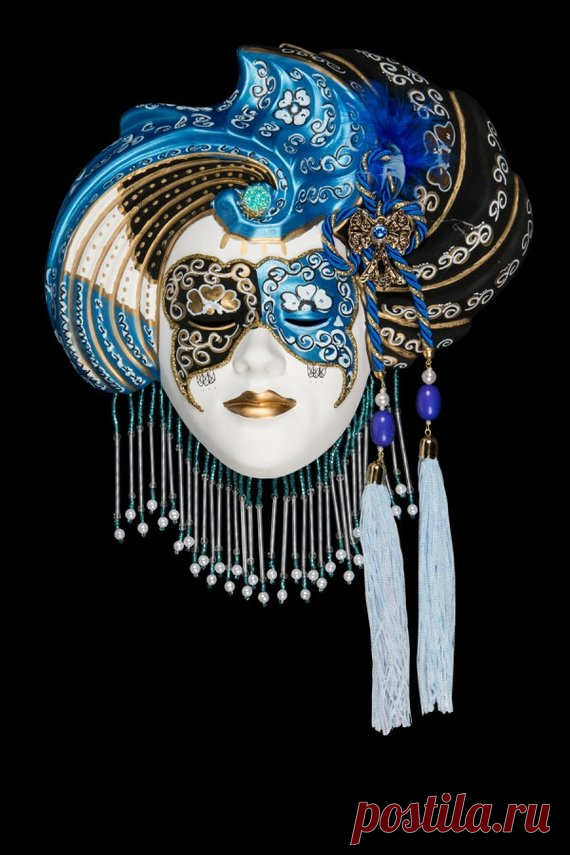 Venetian Mask Blu Madalena