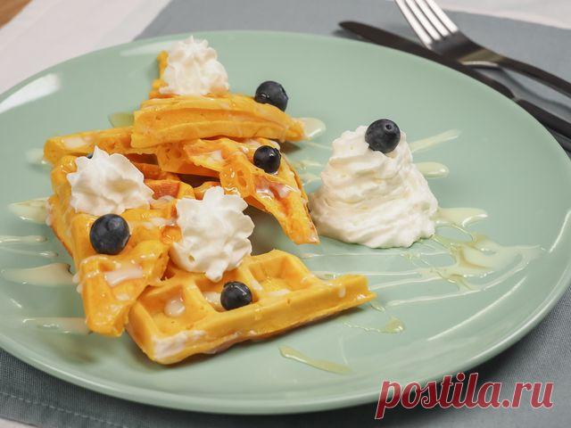 Вафли из тыквы – пошаговый рецепт приготовления с фото Тыквенные вафли — отличный вариант для завтрака или перекуса, который понравится детям. Их можно сделать слаще или постнее, вафли все равно останутся яркими и вкусными.