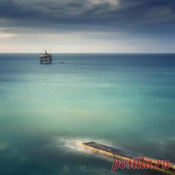 Краски Черного моря. Кацивели, Крым. Автор фото – Дмитрий Купрацевич: nat-geo.ru/photo/user/114930/