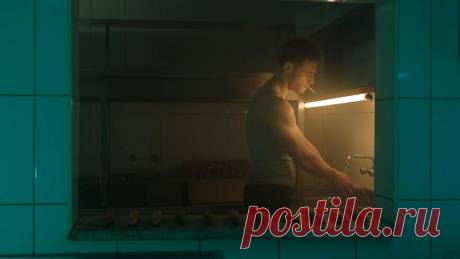 Керем Бюрсин