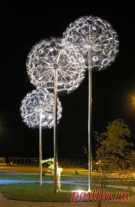 Dandelion light sculpture by Miroslaw Struzik, Poland, Wroclaw