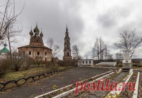 Неизвестная Россия: заброшенная церковь 16 века в деревне Курба