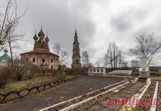 Неизвестная Россия: заброшенная церковь 16 века в деревне Курба