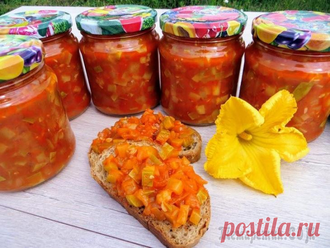 Бабушкина секретная закуска на зиму / Проверенный рецепт Рецепт на зиму проверенный годами. Очень вкусная закуска, у нас в семье ее называют лечо из кабачков. Готовится очень просто, получается очень вкусно! Обычно первую партию съедаем за пару недель и даж...
