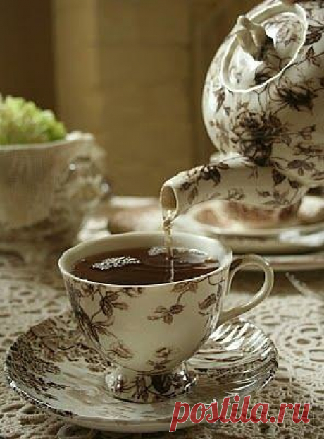 Что означает слово ХЮГГЕ? 
Впервые слово hygge появилось в письменном датском языке в начале XIX века. А происходит оно от норвежского «благополучие, благосостояние». Это понятие, означающее особую атмосферу и ощущения, связанные со счастьем. Это способность наслаждаться теплым, приятным, душевным моментом здесь и сейчас.
Показать полностью…