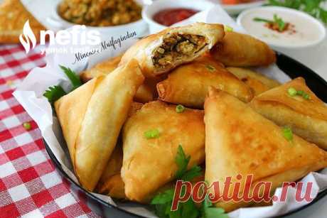Tavuklu Samosa (Tavuklu Börek) - Nefis Yemek Tarifleri Tavuklu Samosa (Tavuklu Börek) Tarifi nasıl yapılır? 1.283 kişinin defterindeki bu tarifin detaylı anlatımı ve deneyenlerin fotoğrafları burada.