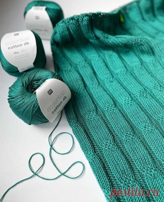 Ложные или плоские жгуты спицами. Схема. / knittingideas.ru