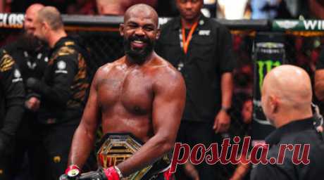 Джонс заявил, что ведёт переговоры с UFC о поединке в 2025 году. Чемпион Абсолютного бойцовского чемпионата (UFC) в тяжёлом весе американец Джон Джонс рассказал, что может провести следующий поединок в 2025 году. Читать далее
