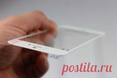 Как без труда наклеить защитную пленку на iPhone?