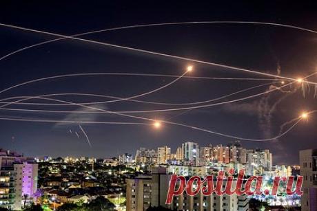 Турецкие спецслужбы спасли взломавшего «Железный купол» хакера. Турецкое Национальное управление разведки спасло из рук «Моссада» хакера, взломавшего израильскую систему зенитно-ракетного комплекса «Железный купол» в 2015 и 2016 годах. Сообщается, что человеком, взломавшим систему является хакер Омар А., который через Египет перебрался с Стамбул в 2020 году.