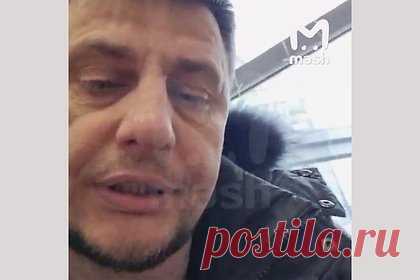 Петербуржец посоветовал сотруднику Ozon поехать в зону СВО и чуть не лишился уха. Петербуржец посоветовал сотруднику пункта выдачи Ozon поехать в зону специальной военной операции (СВО) и чуть не лишился уха. 46-летний мужчина до этого сдал товар, не дождался возврата денег и пришел выяснить у работников маркетплейса, почему так происходит. В ходе стычки его избили и порвали ему ухо.