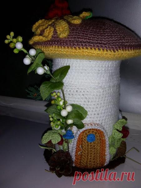 сказочный домик из серии времена года