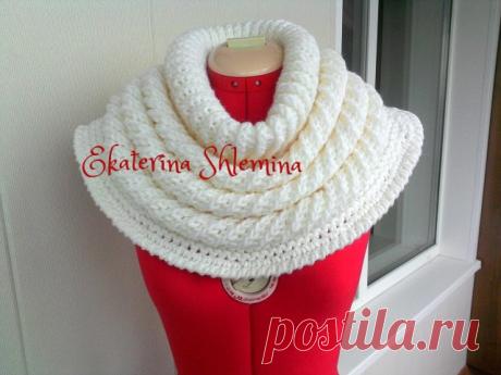 Белый и голубой  снуды спицами