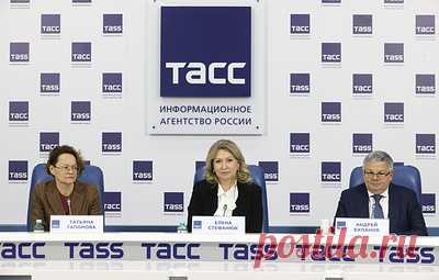 Эксперты обсудили вопросы формирования достоверного контента о здоровье и здравоохранении. В ТАСС прошла пресс-конференция "Безопасная кровь, ответственное донорство, качественная медицинская помощь: противодействие распространению недостоверной информации"