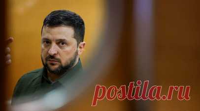 Во французском Вьене сняли флаг Украины после слов Зеленского об Азербайджане. Мэр французского города Вьен Тьерри Ковач постановил снять флаг Украины с фронтона здания местной администрации после слов Владимира Зеленского о сотрудничестве с Азербайджаном. Читать далее