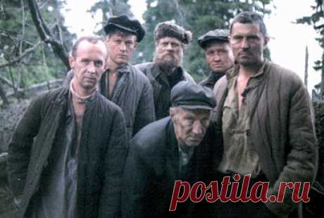 «Холодное лето 53-го»: как урки навели в СССР «порядок» 26 марта 1953 года Лаврентий Берия дал старт одной из самых массовых амнистий за всю отечественную историю. Началось «холодное лето 53-го». На свободе оказались опасные уголовники, что существенно изм…