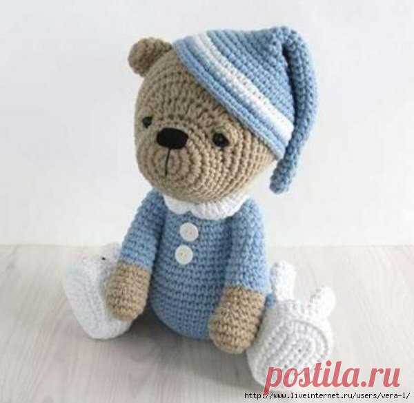 Мишка в пижаме :)