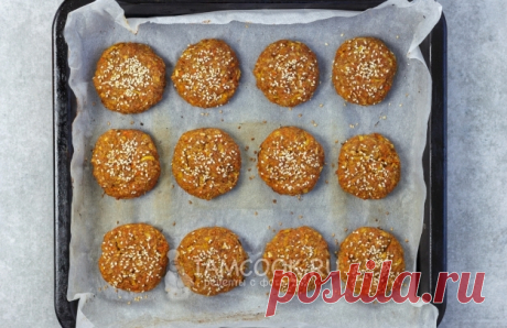 Постное морковно-овсяное печенье с орехами и изюмом — рецепт с пошаговыми фото и видео