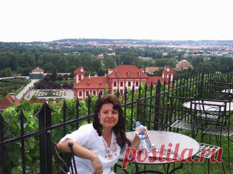 Прогулки по Праге на общественном транспорте и пешком без проф.экскурсий, но с рассказами, показами, фотосессией и ответами на все вопросы - 20 евро/час с чел. либо 100 евро/день за компанию от 2 человек: встреча и проводы к Вам в отель, квитанция об оплате перед выездом на прогулку.