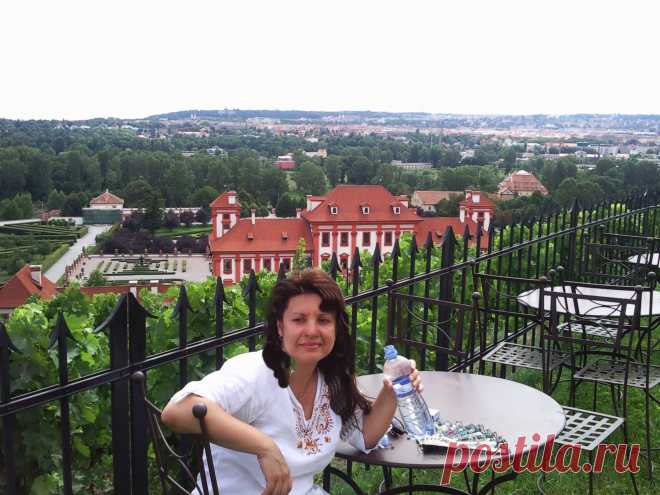 Прогулки по Праге на общественном транспорте и пешком без проф.экскурсий, но с рассказами, показами, фотосессией и ответами на все вопросы - 20 евро/час с чел. либо 100 евро/день за компанию от 2 человек: встреча и проводы к Вам в отель, квитанция об оплате перед выездом на прогулку.