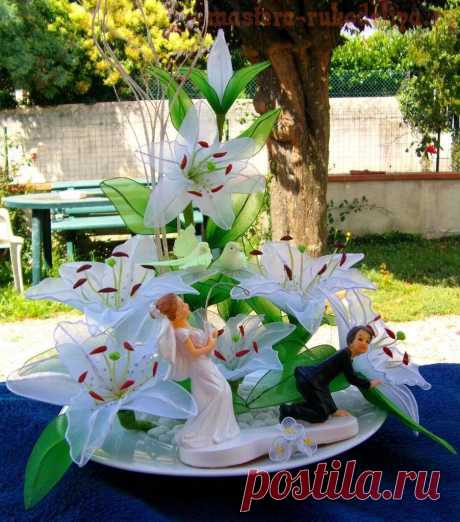 Мастера рукоделия - рукоделие для дома. Бесплатные мастер-классы, фото и видео уроки - Мастер-класс: Лилия из капроновых колготок