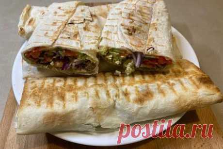 Шаурма (тур. döner- kebap) с курицей и овощами в домашних условиях – рецепт с фото