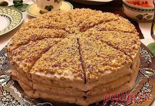 3 ст муки, 250 г сметаны, 250 г сахара и сода для самого вкусного в мире Сметанника с кремом и орехами Отличный и очень вкусный рецепт, но сметана должна быть жирной, от 25% и выше. Приготовление: Перемешать 250 гр сметаны, 250 гр сахарного песка и 1 чайн. ложку соды (без горки). Добавить 3 стакана муки (примерно) и замесить тесто, долго не месить, оно должно быть не очень твёрдым. Разделить тесто на 5-6 кусочков. Раскатать первый кусочек...Continue to the recipe →
