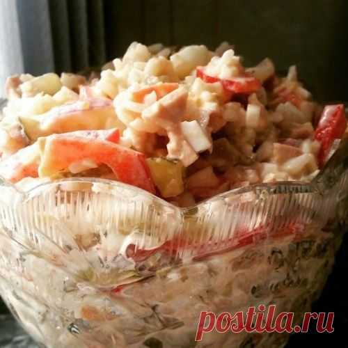 Салат с печенью трески