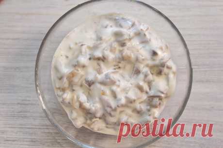 8 рецептов  соусов на сметане к мясу, рыбе, овощам, шаурме