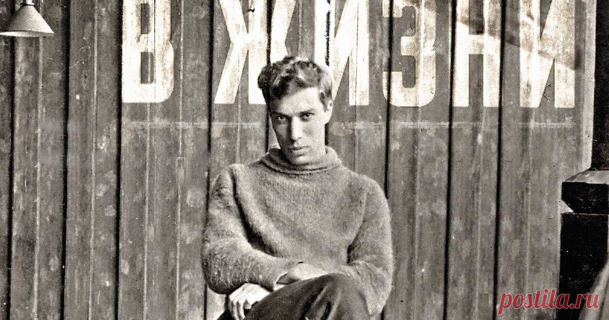 «Никого не будет в доме, кроме сумерек» — стихотворение Бориса Пастернака Величайший, гениальнейший поэт мирового уровня — Борис Пастернак. Спасибо за поэзию души, светлая человеческая память. Всегда с собой беру томик его стихов.