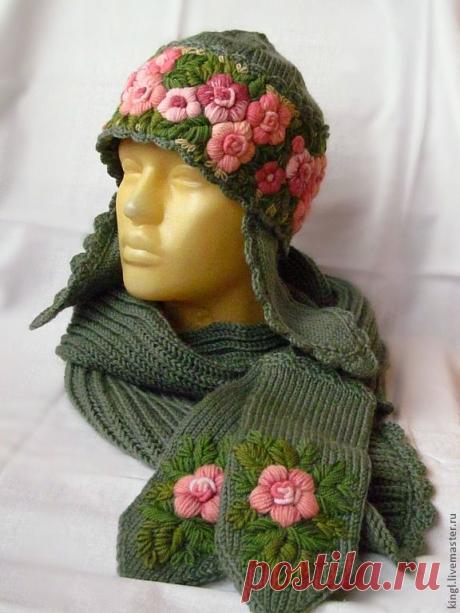 9a25584721-aksessuary-zhenskaya-vyazannaya-shapka-s-n7858.jpg (576×768)