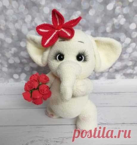 Слоник Моня. Слоник. Амигуруми. Вязаная игрушка.
#слоникмоня #слоник #слон #вязание #вязанаяигрушка #вязаныйслоник #вязаныйслон #вязанаяигрушкаслон #амигуруми #амигурумислон #амигурумиигрушка #вязаниекрючком #крючок #вязанаяигрушкакрючком #вязанаяжизнь