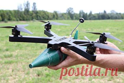 Власти опровергли атаку дрона на Кубань. Информация о том, что Крымский район Краснодарского края атакован беспилотником, не соответствует действительности. Об этом сообщил глава района Кубани Сергей Лесь в Telegram-канале. «Сейчас в сетях распространяется такое сообщение. Это ложная информация. Ситуация в городе Крымске стабильная», — написал Лесь.