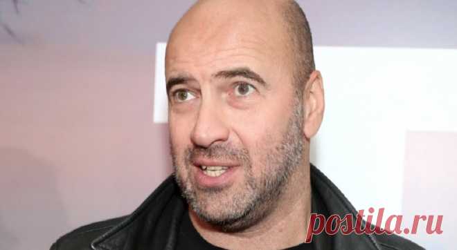 «Слава и волосы»: старший брат Ростислава Хаита показал его детское фото . Милая Я