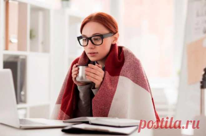 Если немеют руки, вам не хватает витамина В12. Как это исправить