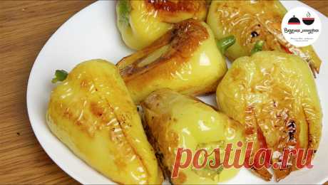 Жареный перец с чесноком и помидорами