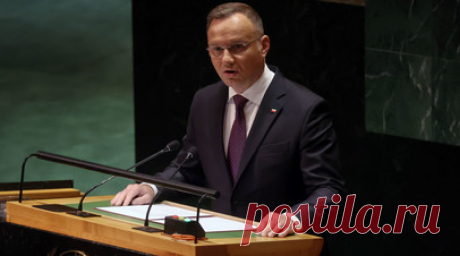 Дуда: слова о российском статусе Крыма были сказаны в расслабленной беседе. Польский лидер Анджей Дуда заявил, что сказал об исторической принадлежности Крыма России в расслабленной обстановке. Читать далее